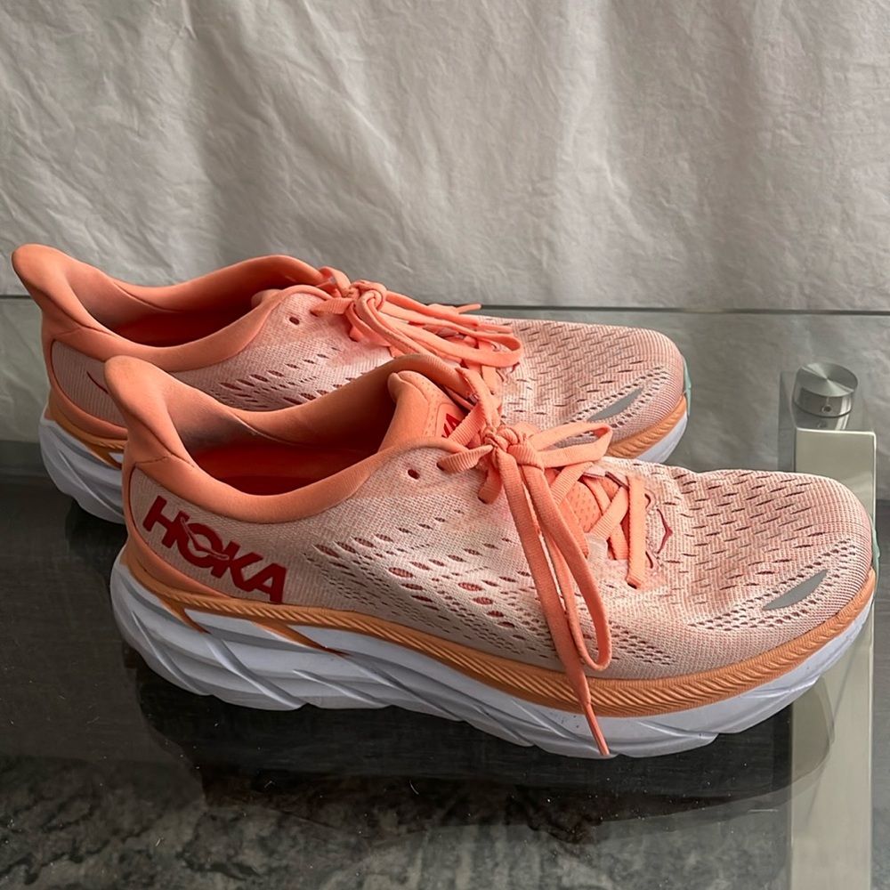 Hoka Clifton 8 Women’s Running Shoes 8.5